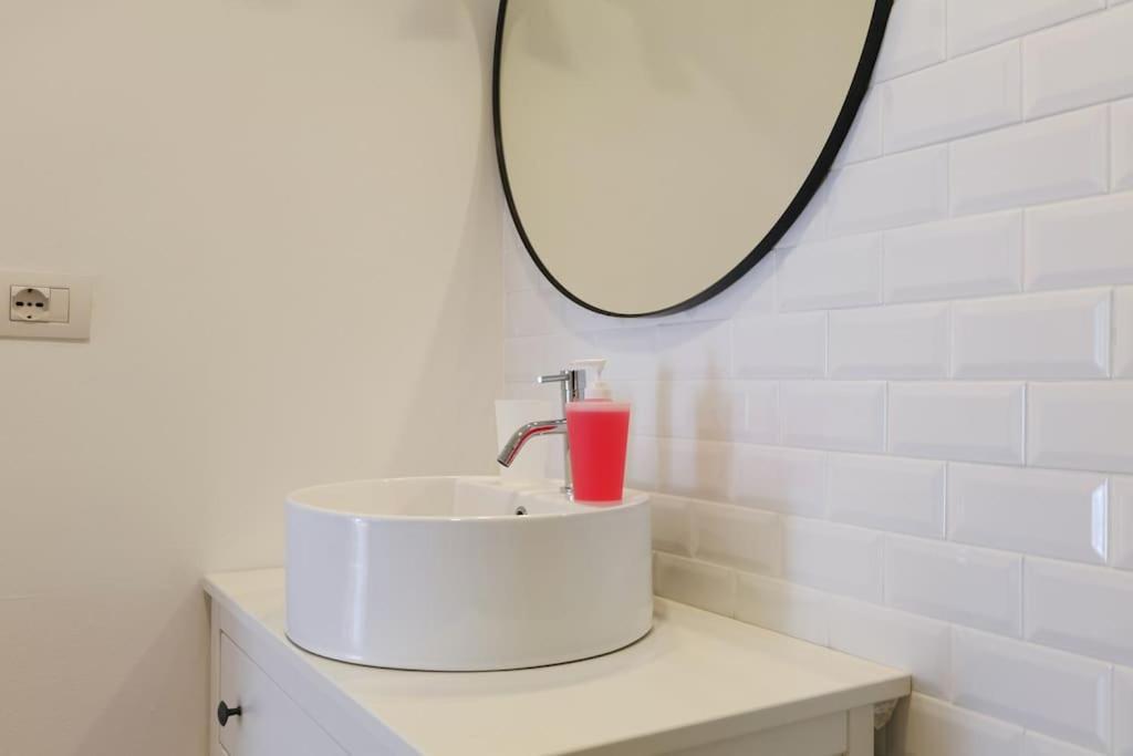 Primopiano - Jenner Apartment Milan Bagian luar foto