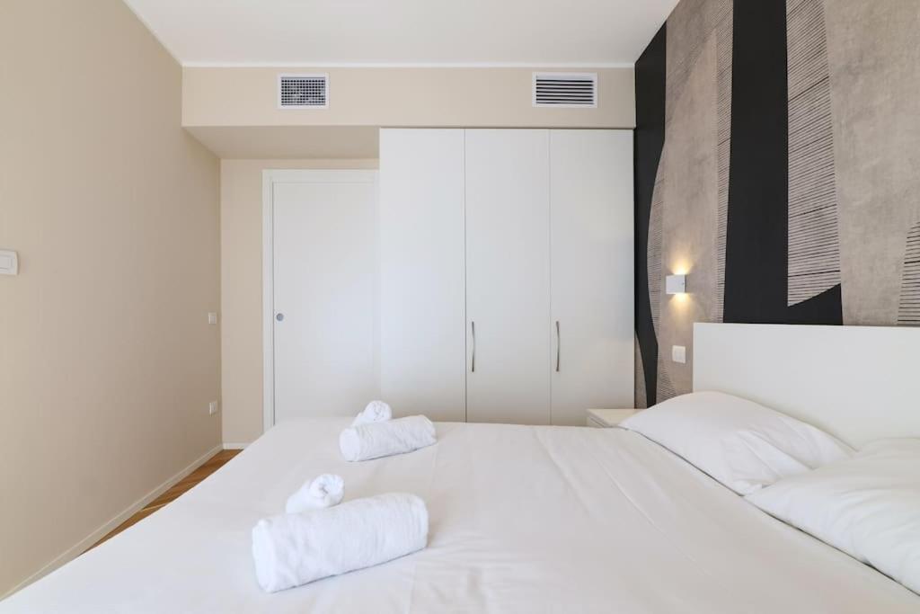 Primopiano - Jenner Apartment Milan Bagian luar foto