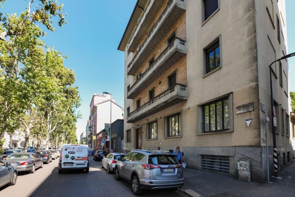 Primopiano - Jenner Apartment Milan Bagian luar foto