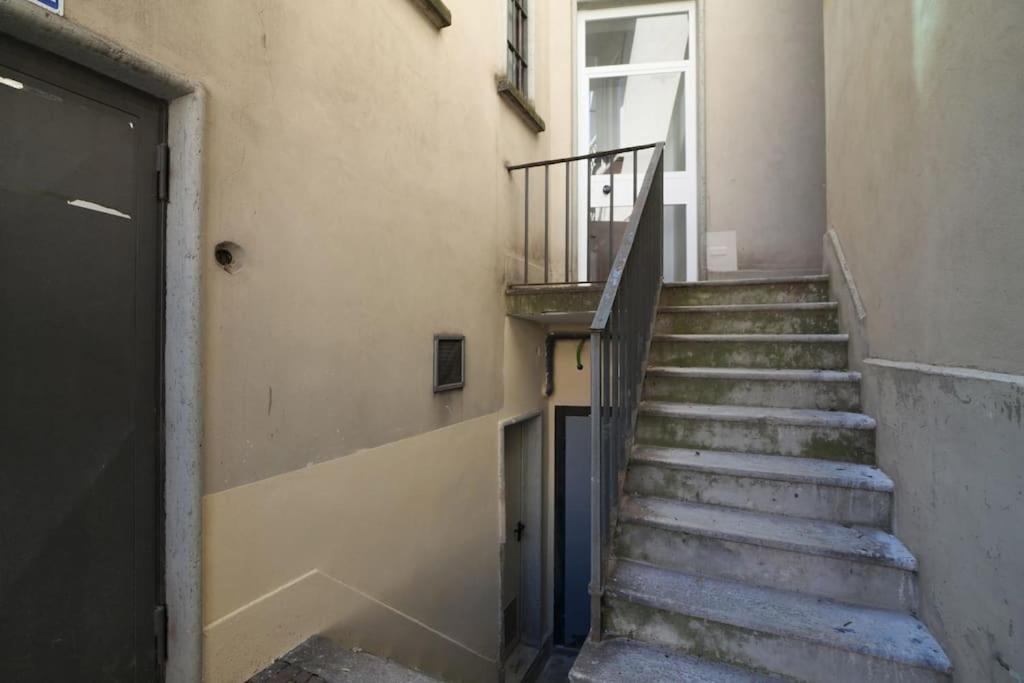 Primopiano - Jenner Apartment Milan Bagian luar foto